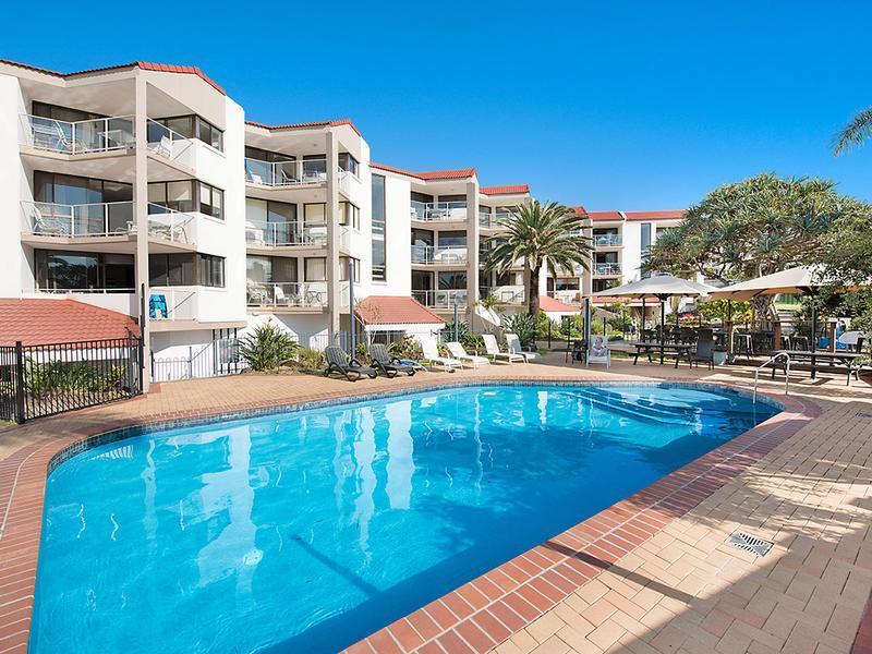Casablanca Beachfront Apartments Bribie Island North Экстерьер фото