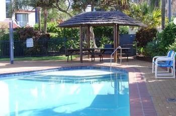 Casablanca Beachfront Apartments Bribie Island North Экстерьер фото