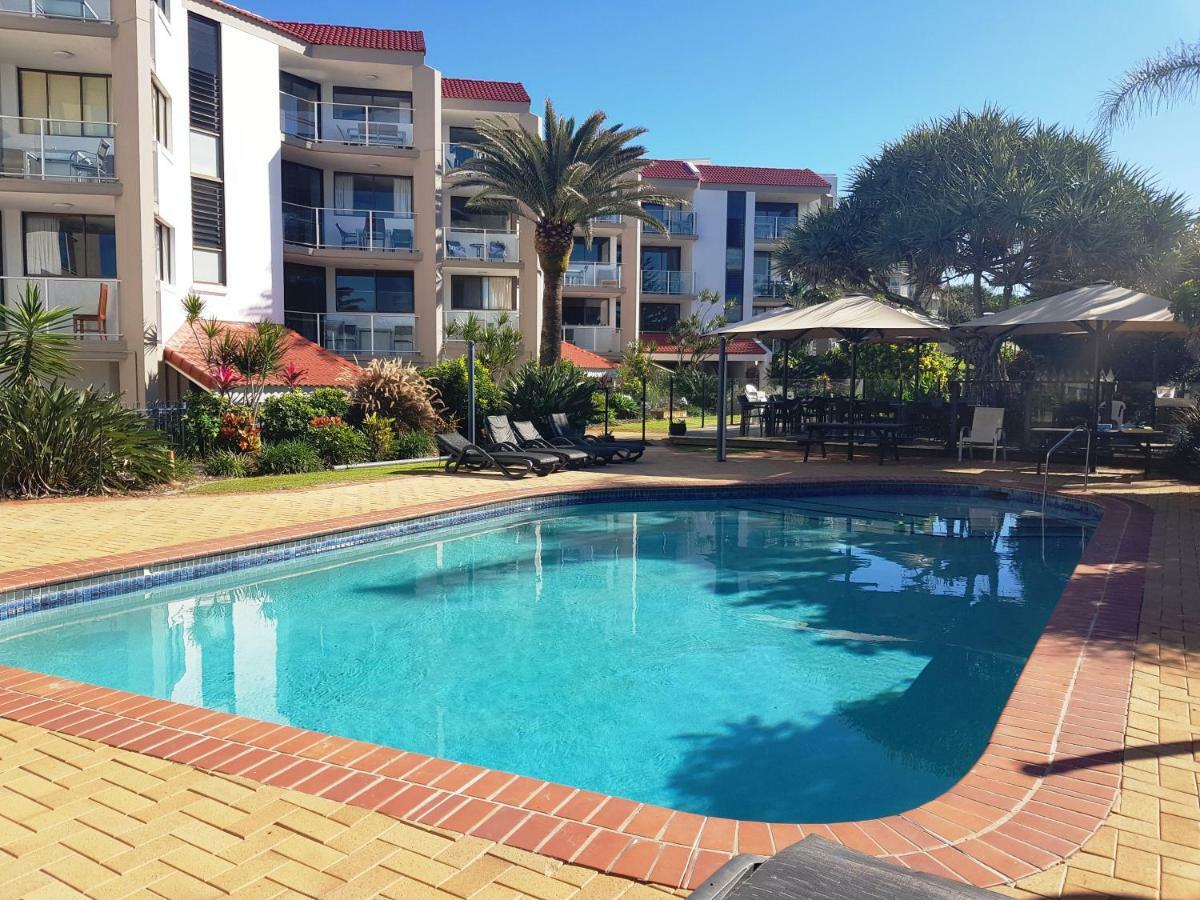 Casablanca Beachfront Apartments Bribie Island North Экстерьер фото